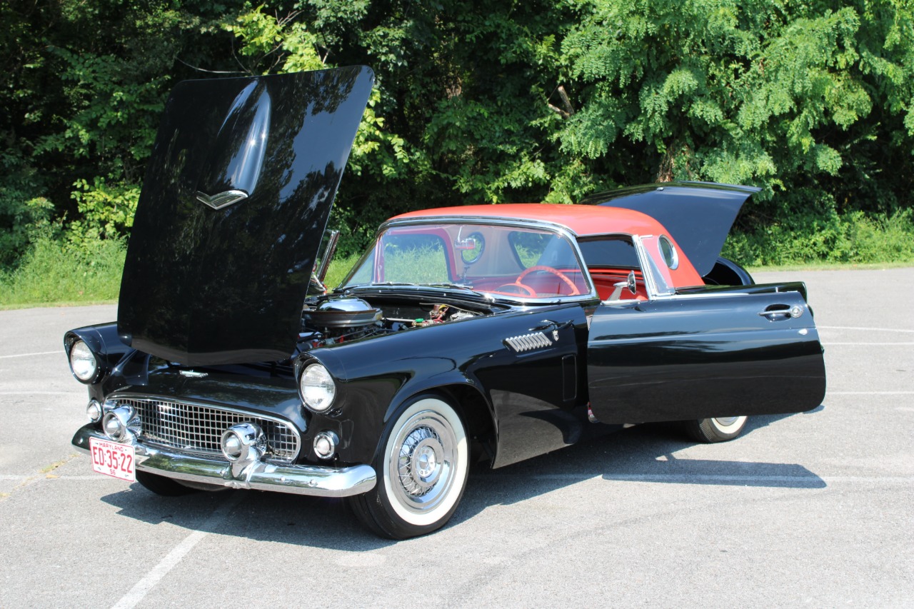 1956 Ford Thunderbird 6
