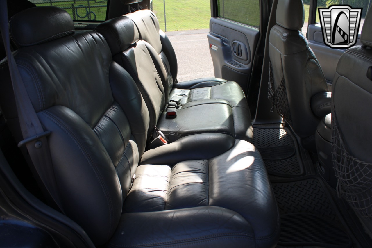 1999 Chevrolet Tahoe 76