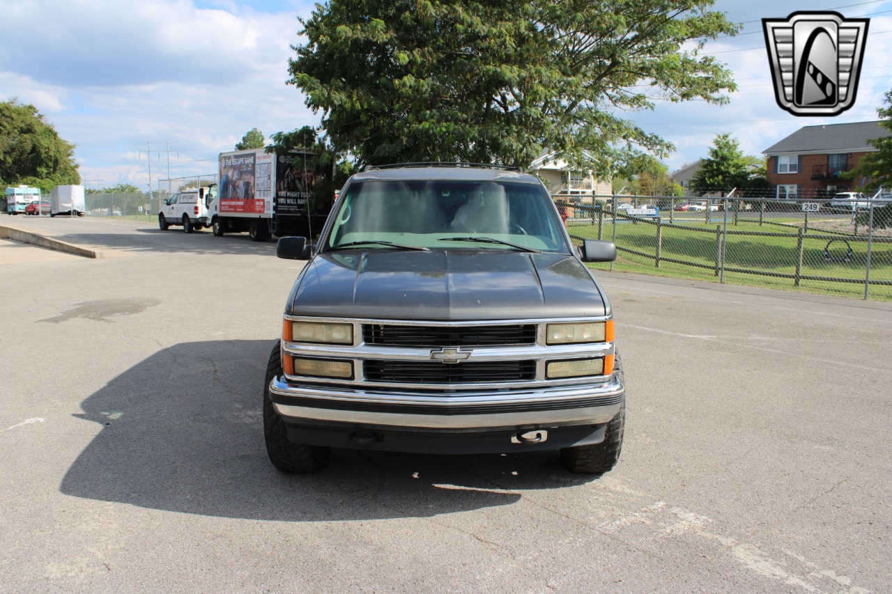 1999 Chevrolet Tahoe 24