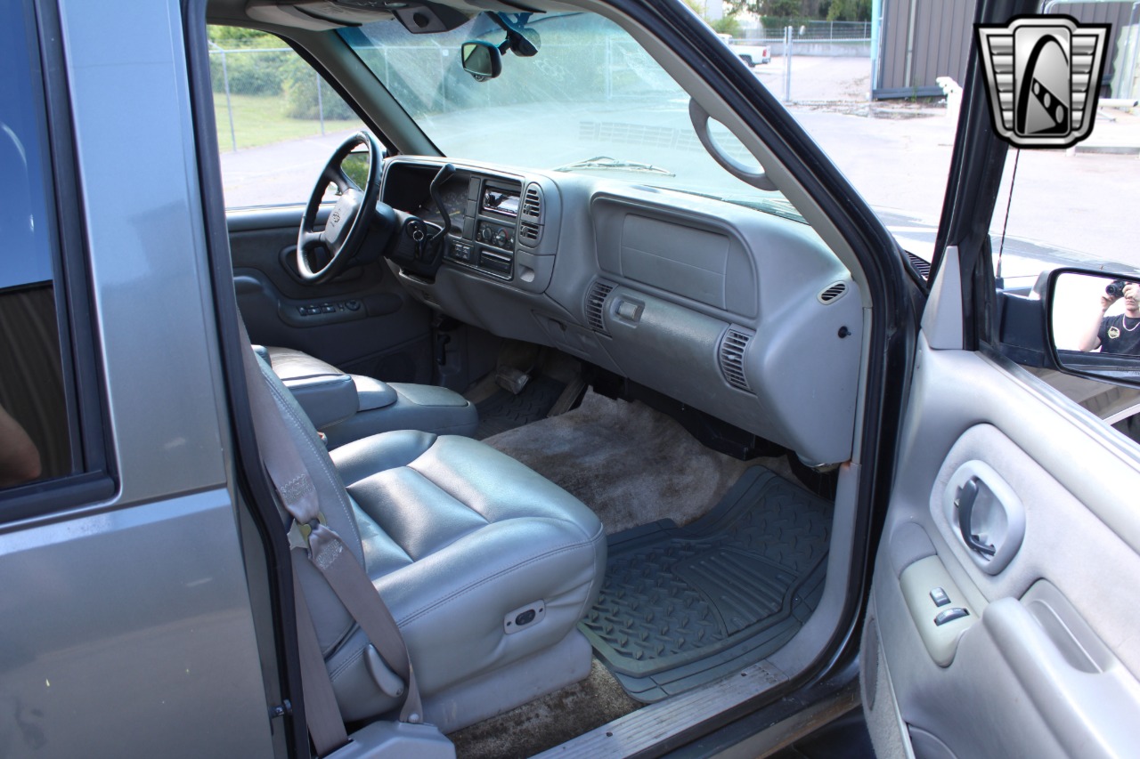 1999 Chevrolet Tahoe 80