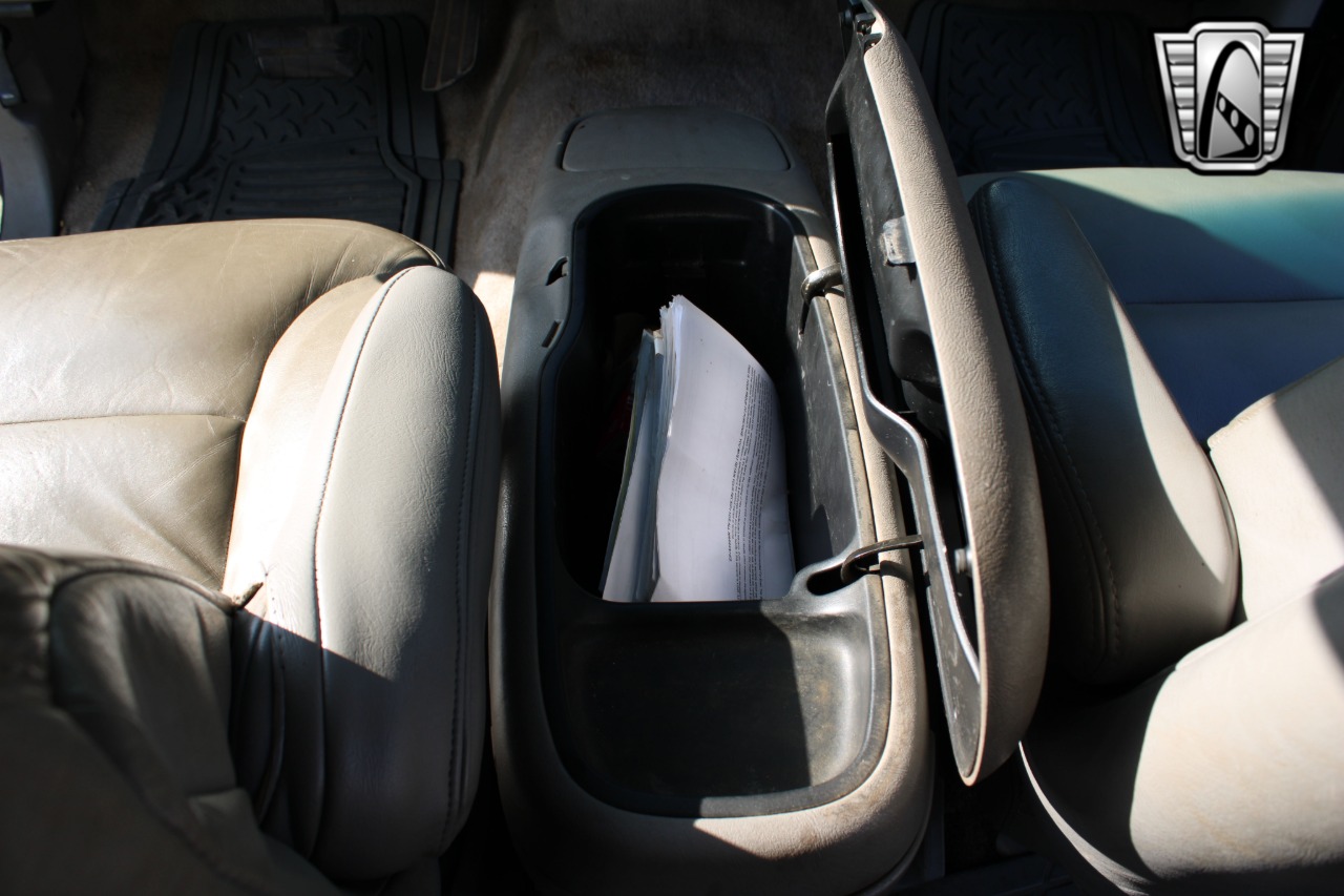 1999 Chevrolet Tahoe 56