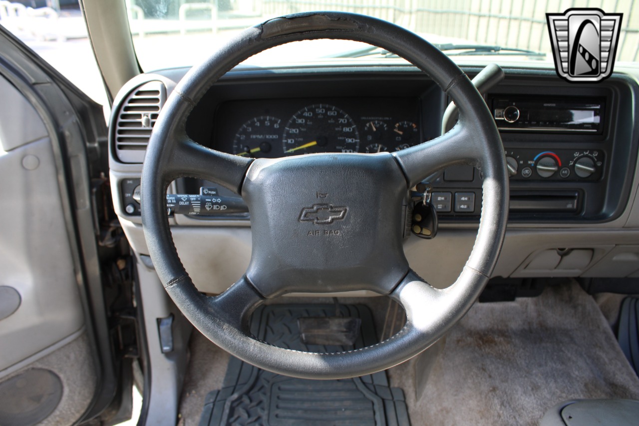 1999 Chevrolet Tahoe 57