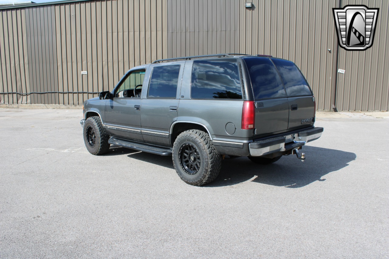 1999 Chevrolet Tahoe 28