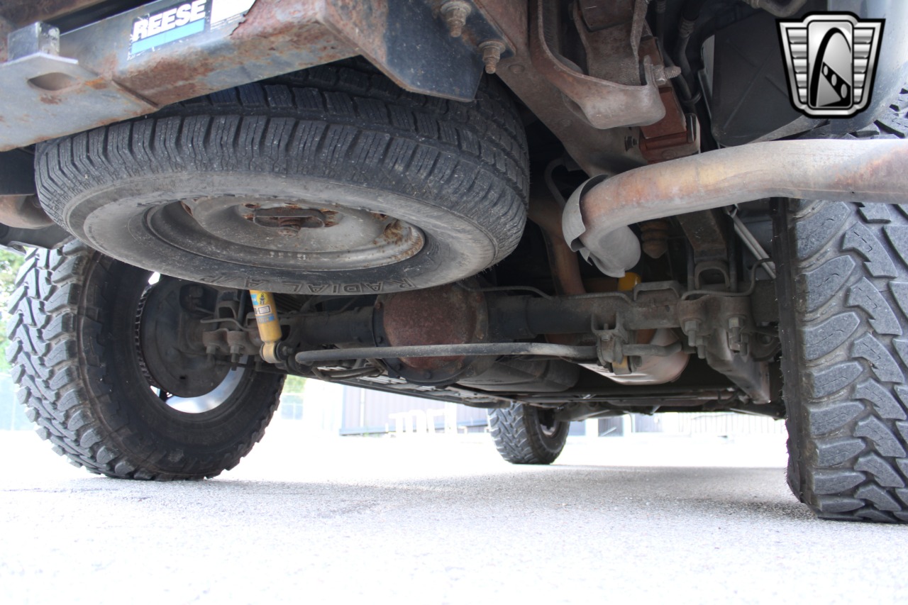 1999 Chevrolet Tahoe 37