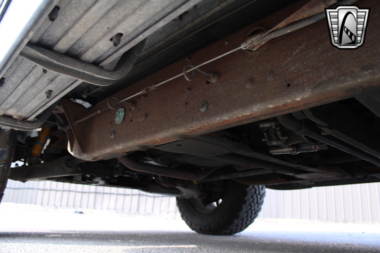 1999 Chevrolet Tahoe 4