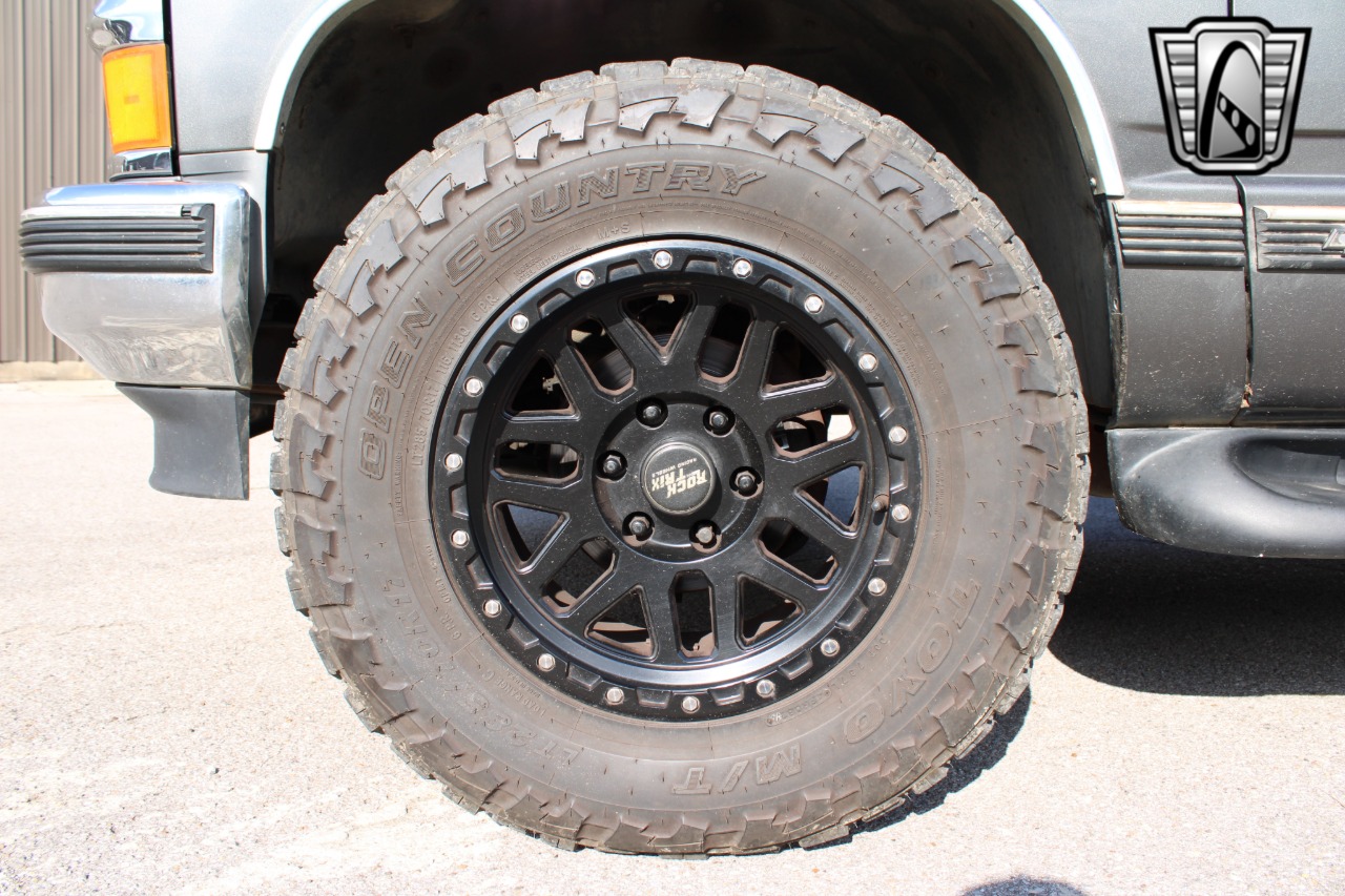 1999 Chevrolet Tahoe 42