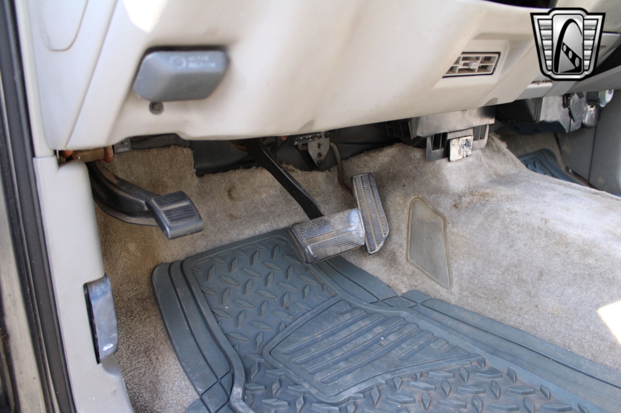 1999 Chevrolet Tahoe 47