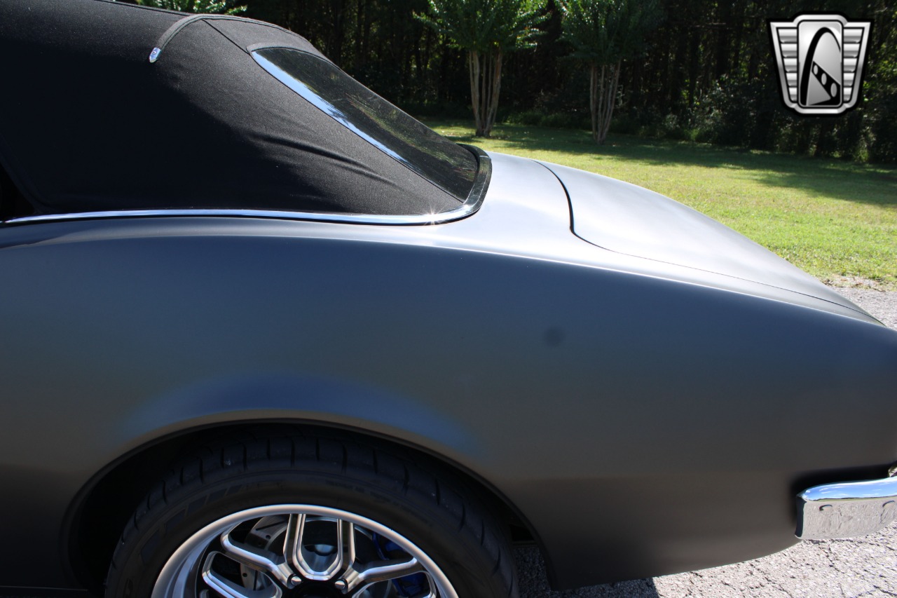 1967 Pontiac Firebird 82