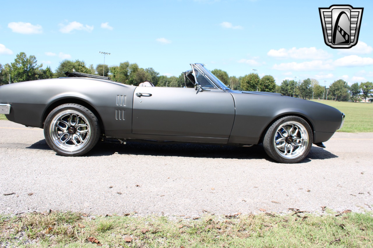 1967 Pontiac Firebird 18
