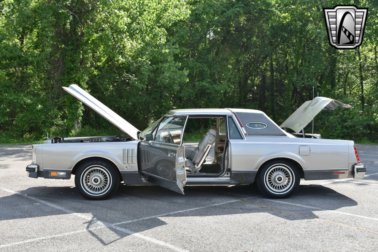 1981 Lincoln Mark 51