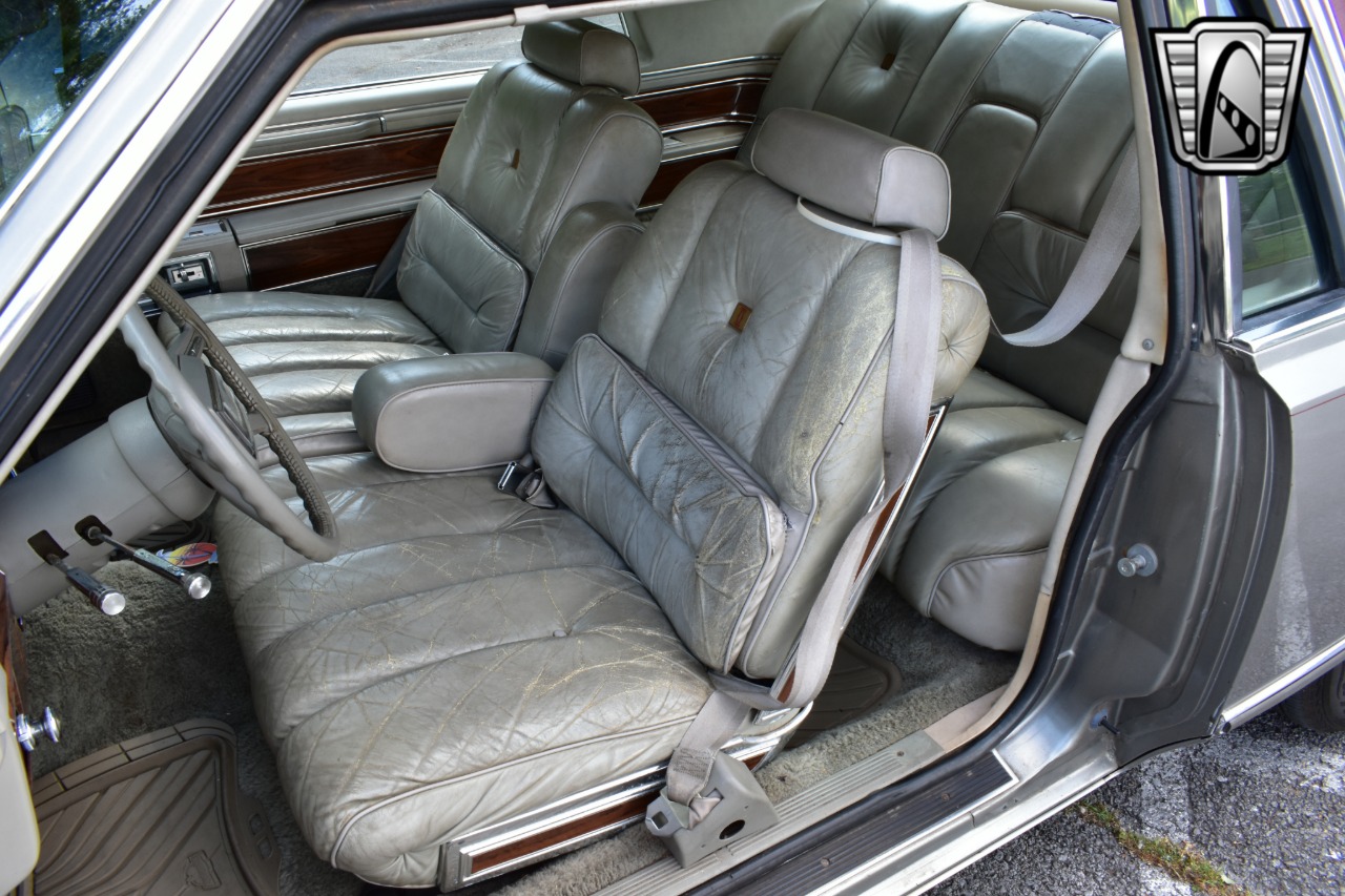 1981 Lincoln Mark 26