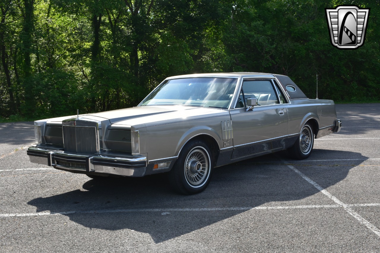 1981 Lincoln Mark 33