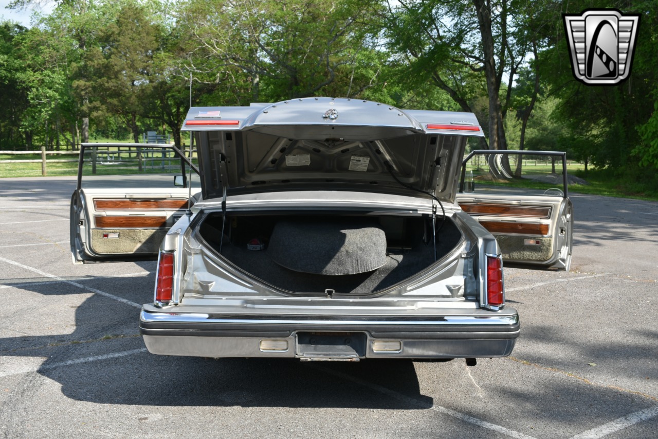 1981 Lincoln Mark 52