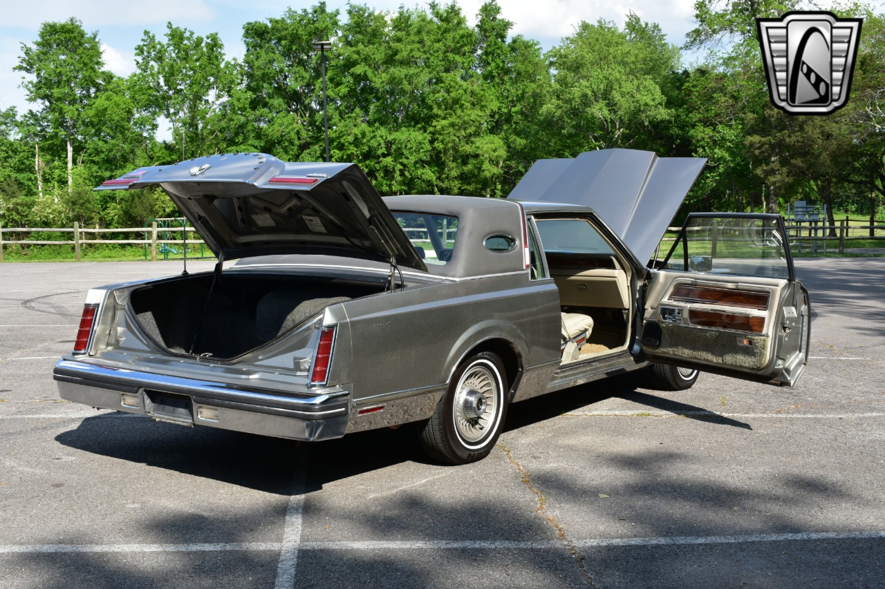 1981 Lincoln Mark 53