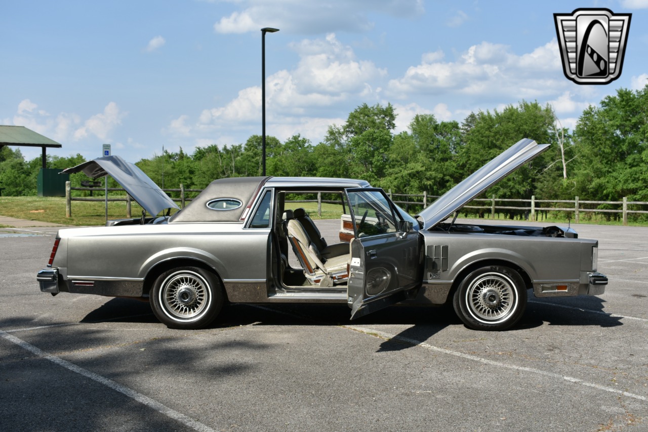 1981 Lincoln Mark 10