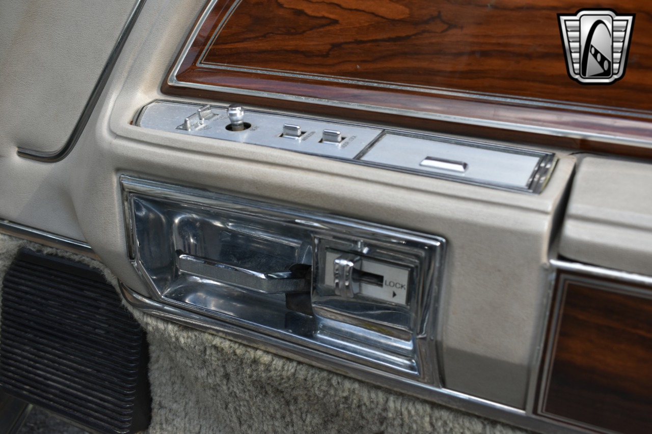 1981 Lincoln Mark 89