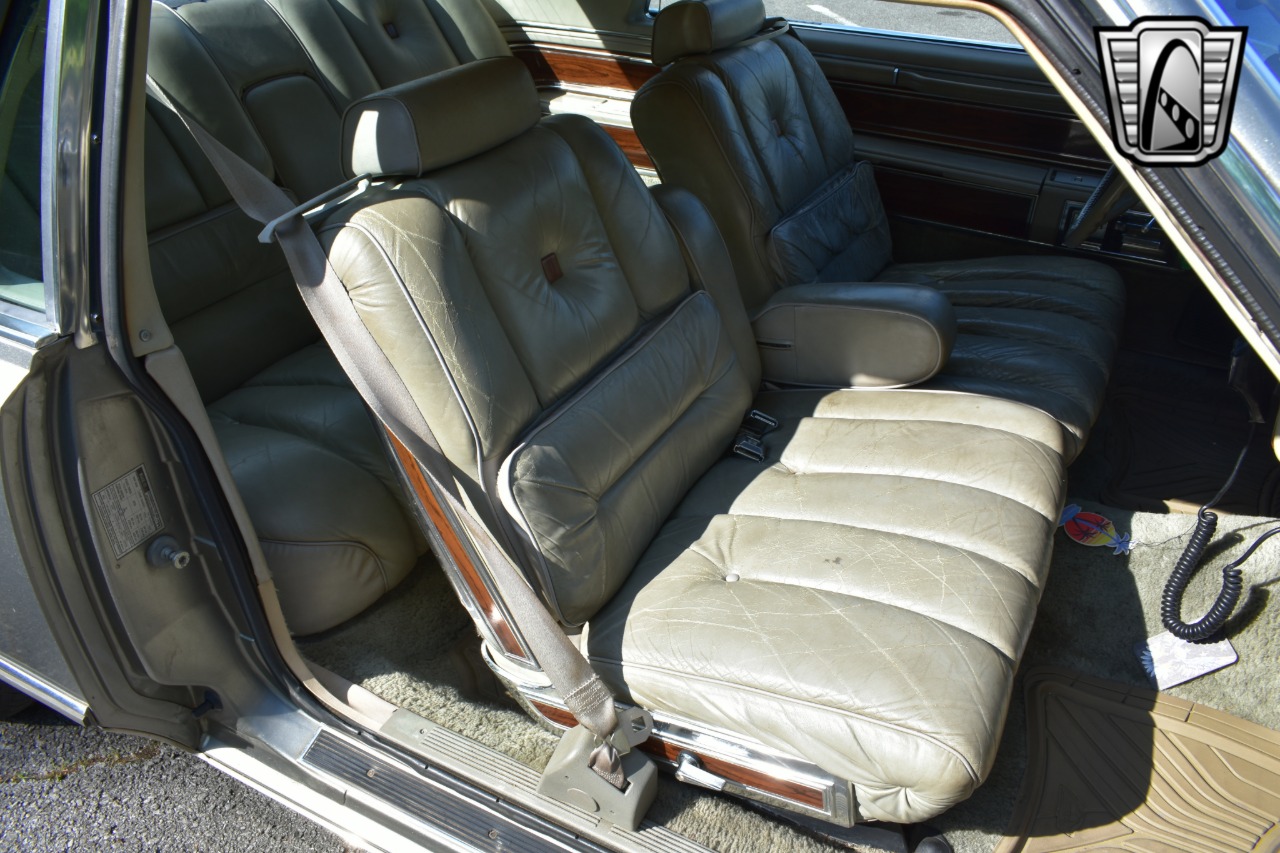 1981 Lincoln Mark 27