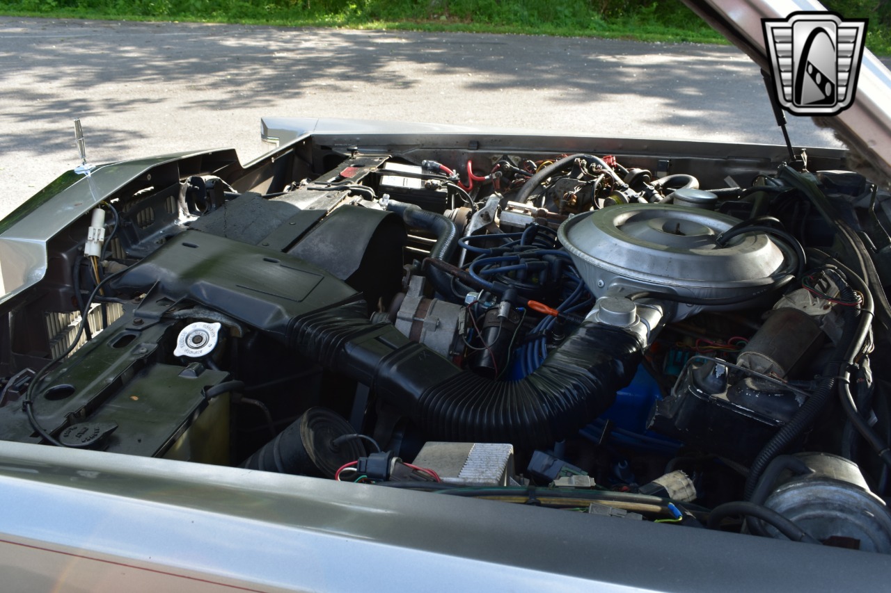 1981 Lincoln Mark 13