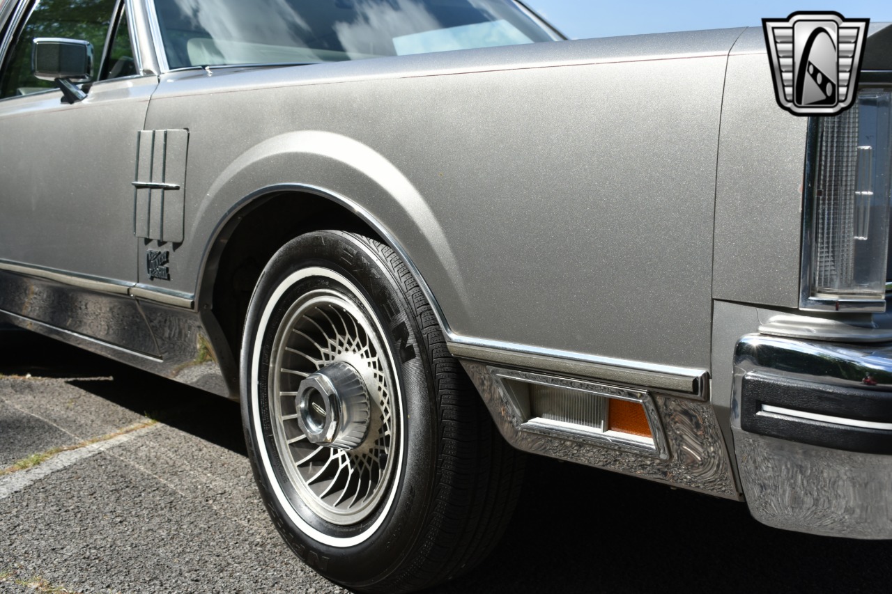 1981 Lincoln Mark 77