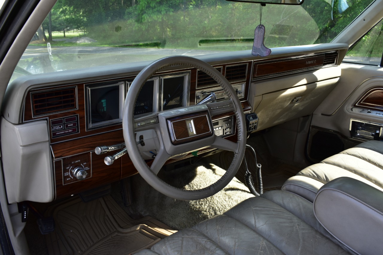1981 Lincoln Mark 21