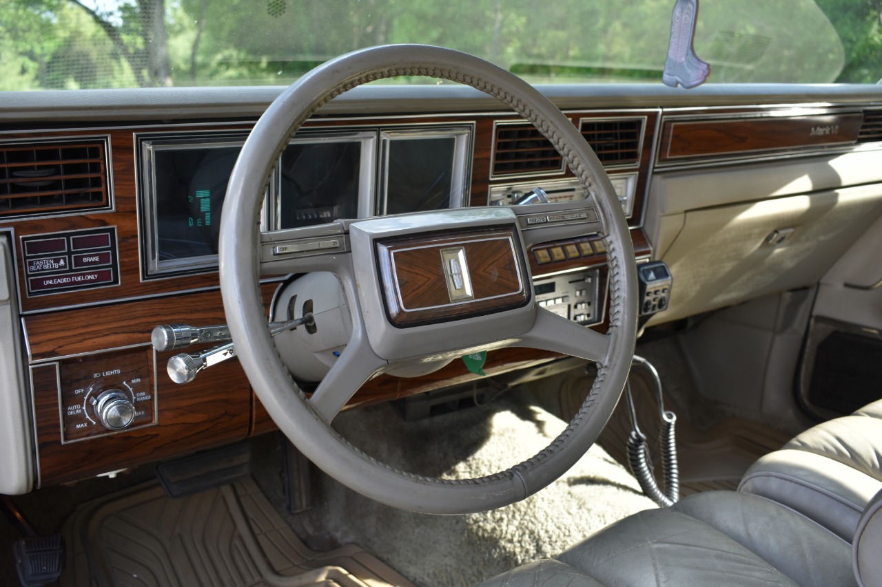 1981 Lincoln Mark 22