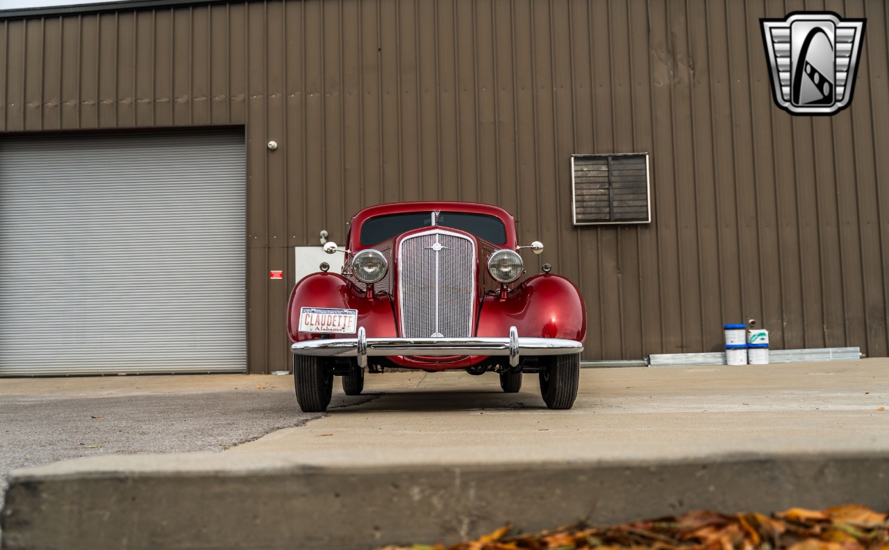 1935 Chevrolet Master Deluxe 30