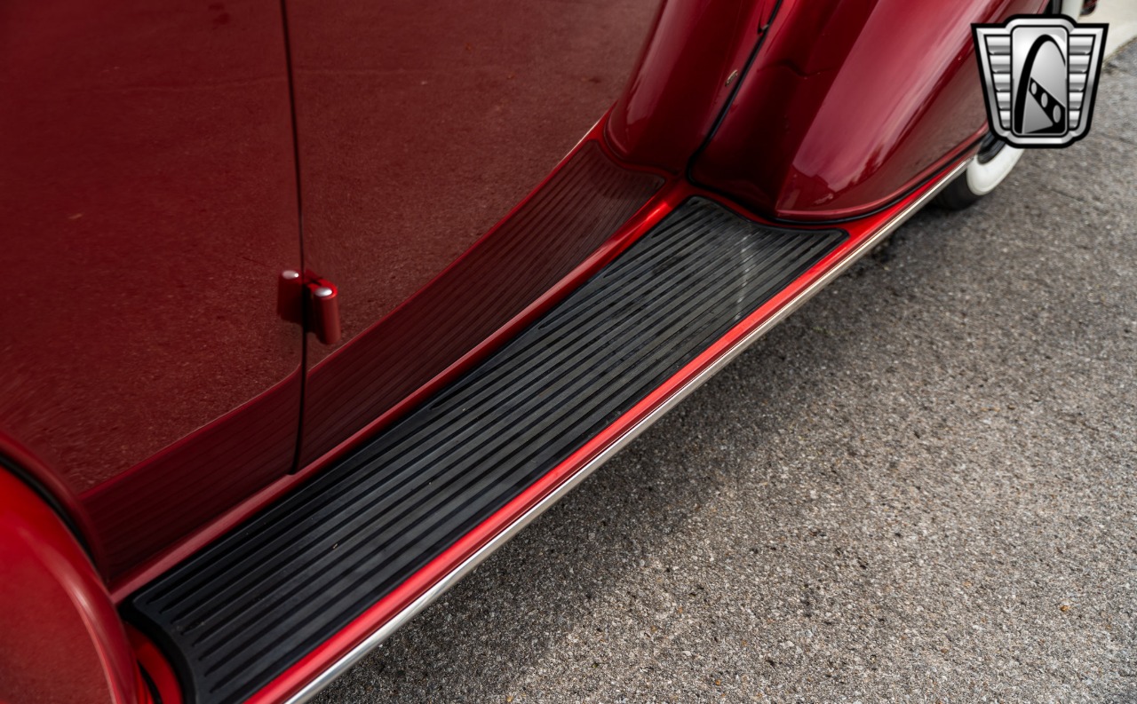 1935 Chevrolet Master Deluxe 74