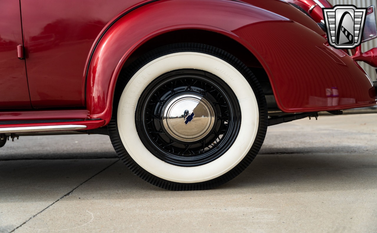 1935 Chevrolet Master Deluxe 86