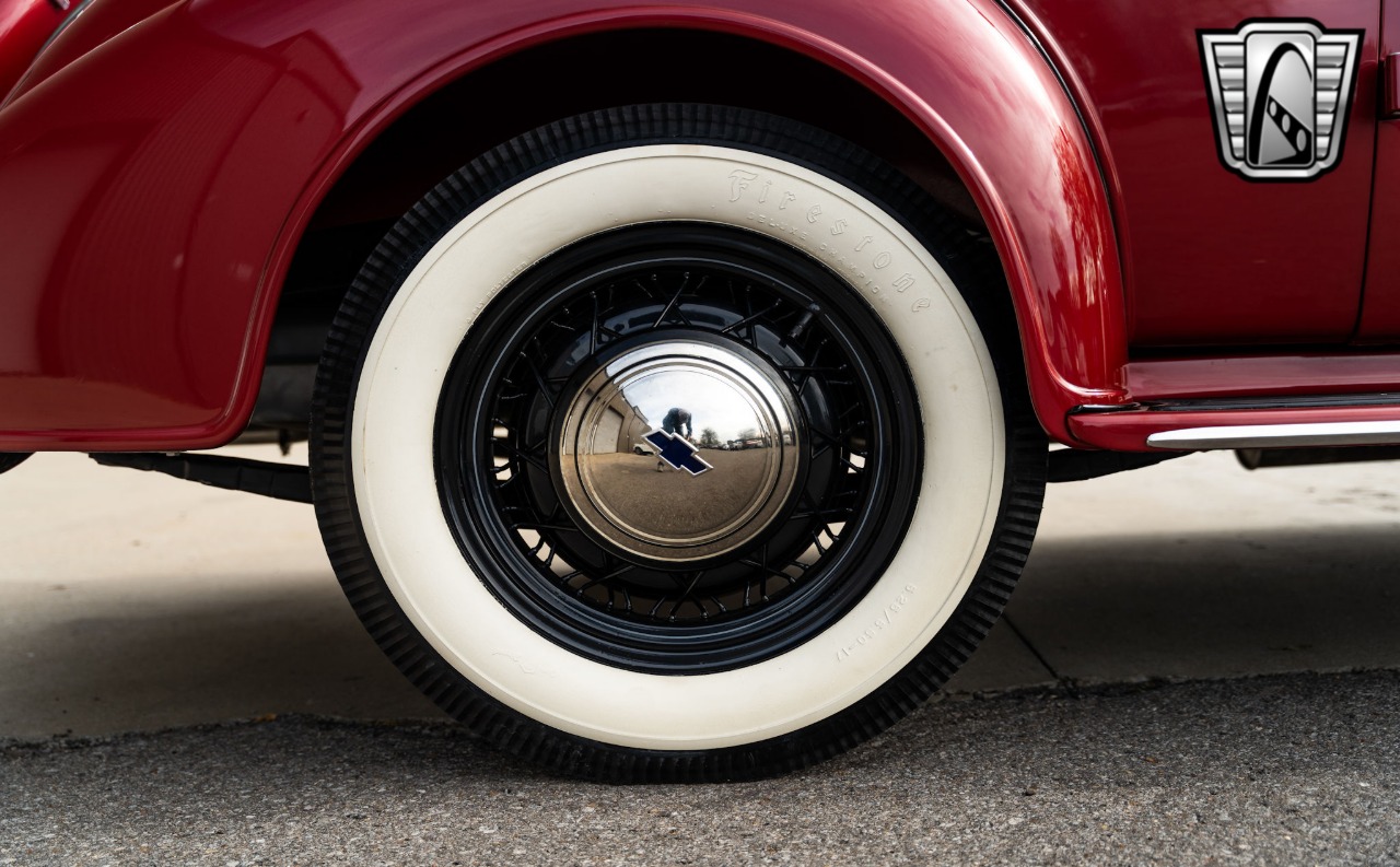 1935 Chevrolet Master Deluxe 87