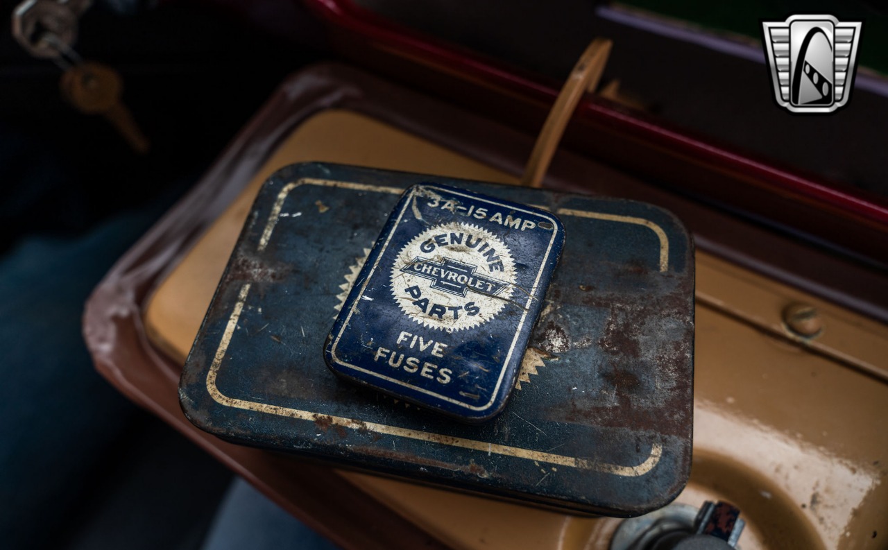 1935 Chevrolet Master Deluxe 27