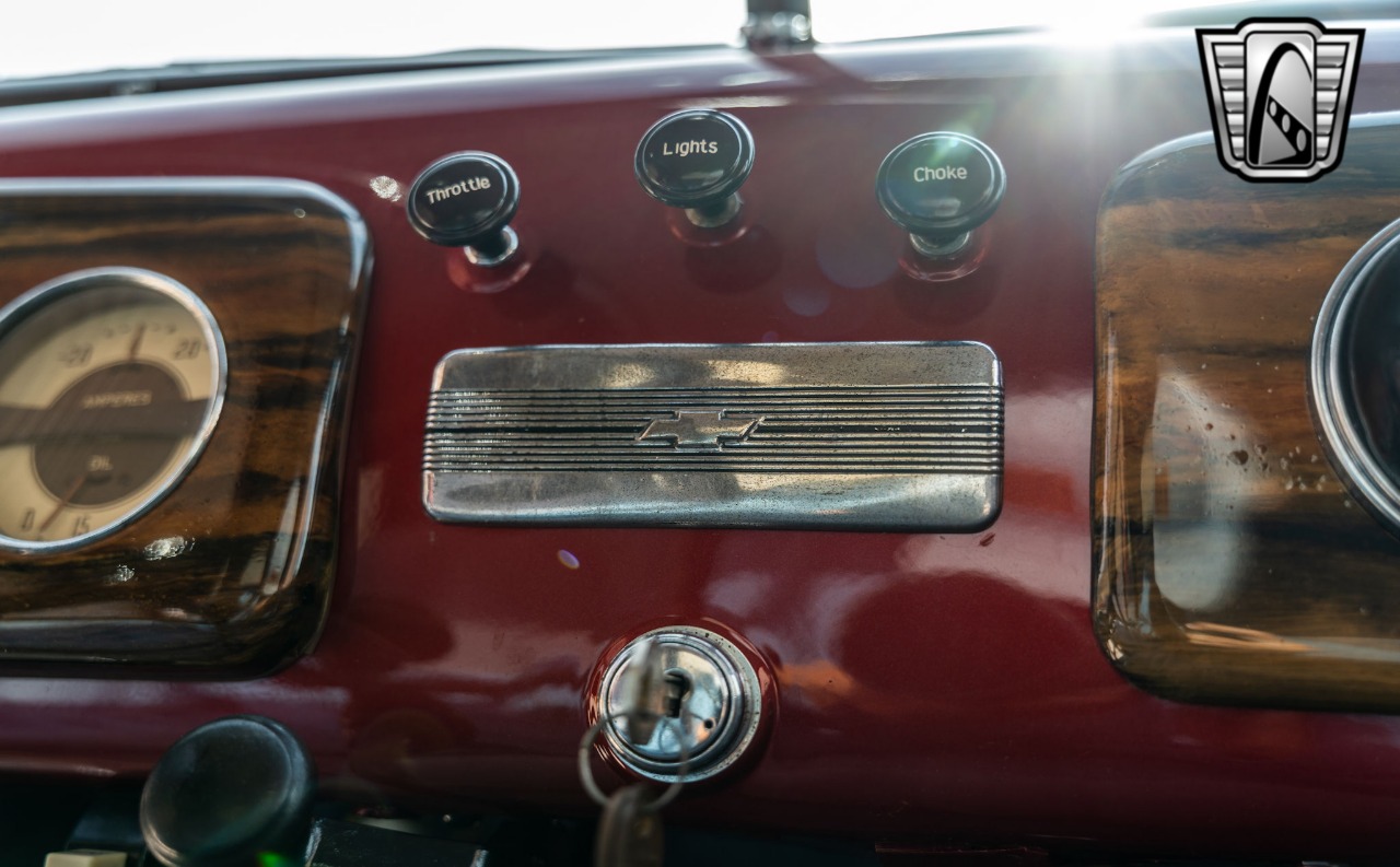 1935 Chevrolet Master Deluxe 18