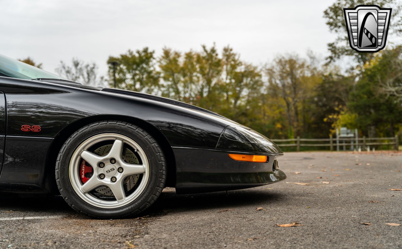 1997 Chevrolet Camaro 11