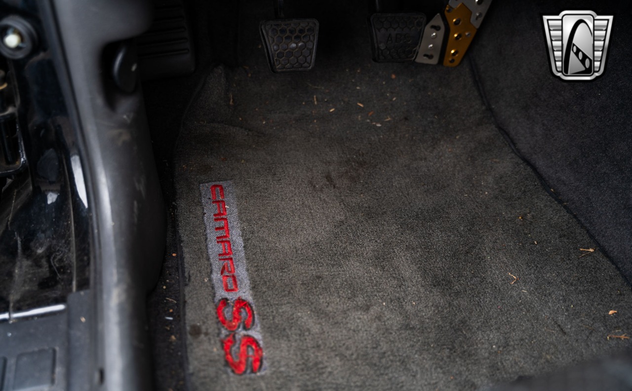 1997 Chevrolet Camaro 86