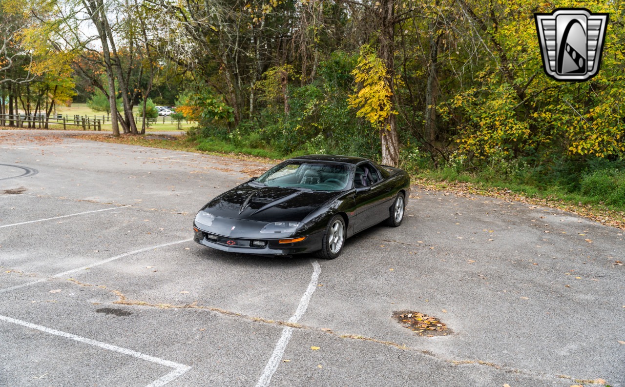1997 Chevrolet Camaro 3