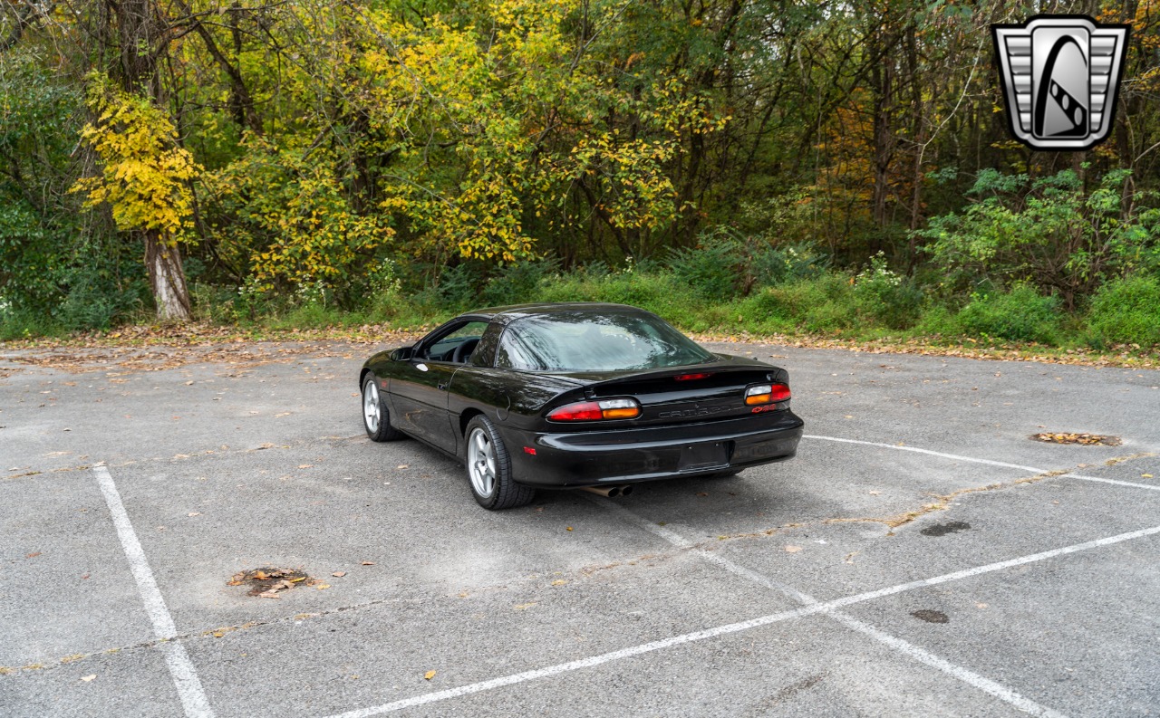1997 Chevrolet Camaro 8