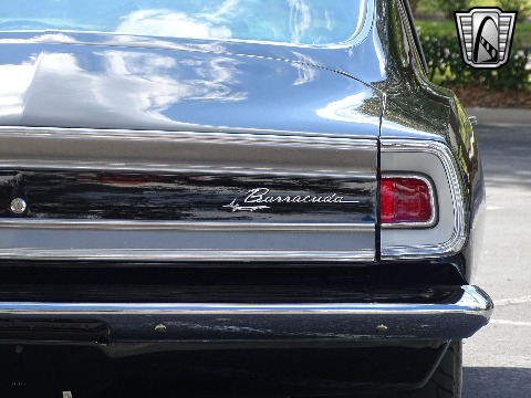 1968 Plymouth Barracuda image 32