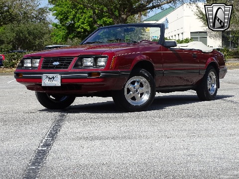 1983 Ford Mustang image 3