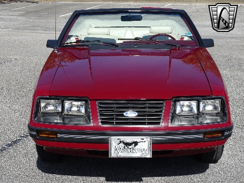 1983 Ford Mustang image 4