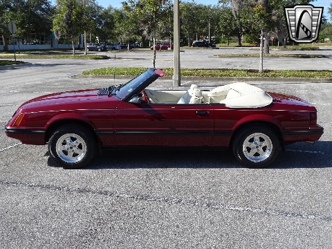1983 Ford Mustang image 10