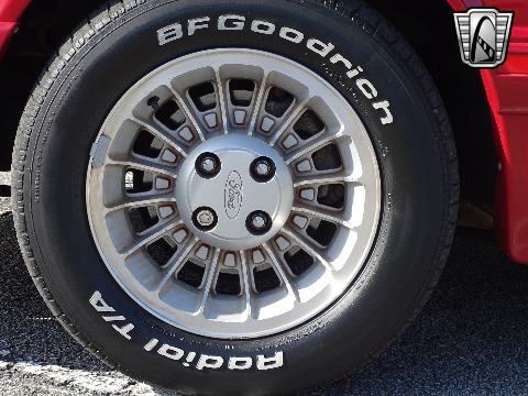 1988 Ford Mustang image 38