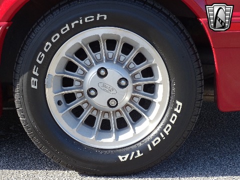 1988 Ford Mustang image 39