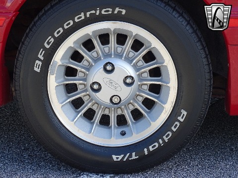 1988 Ford Mustang image 40