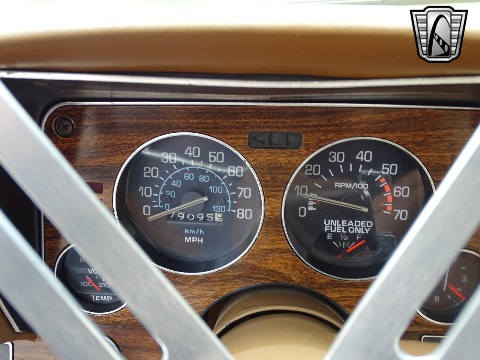 1976 Oldsmobile Starfire image 90