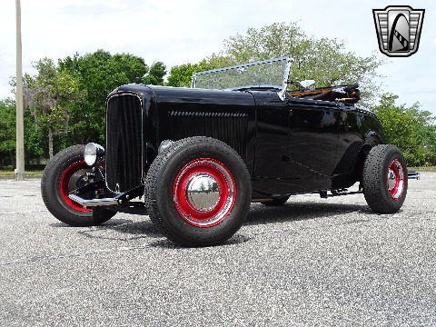 1932 Ford Roadster image 3