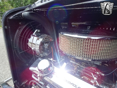 1932 Ford Roadster image 109