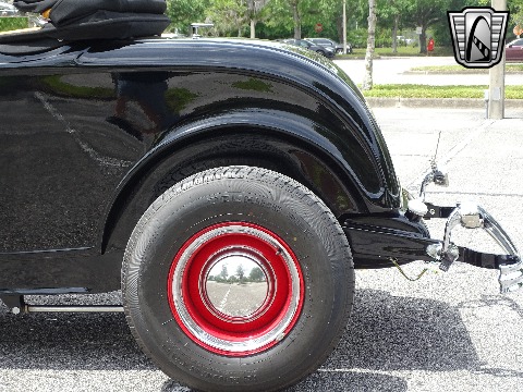 1932 Ford Roadster image 34