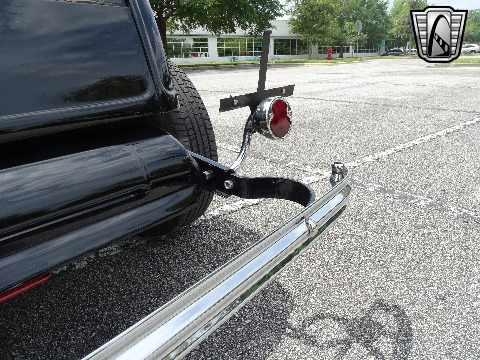 1932 Ford Roadster image 86