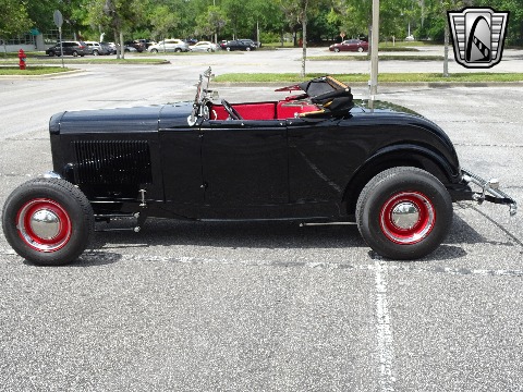 1932 Ford Roadster image 12