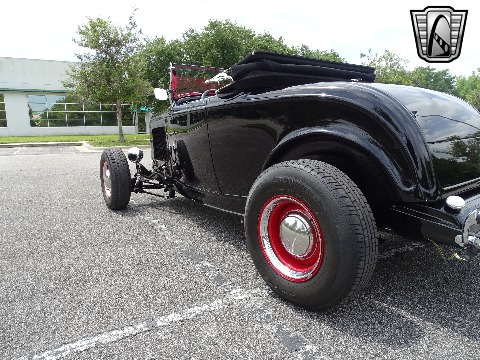 1932 Ford Roadster image 71