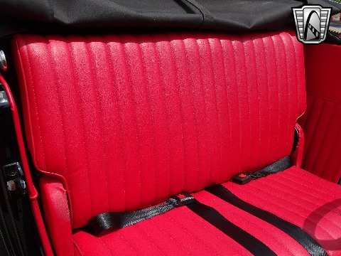 1932 Ford Roadster image 98